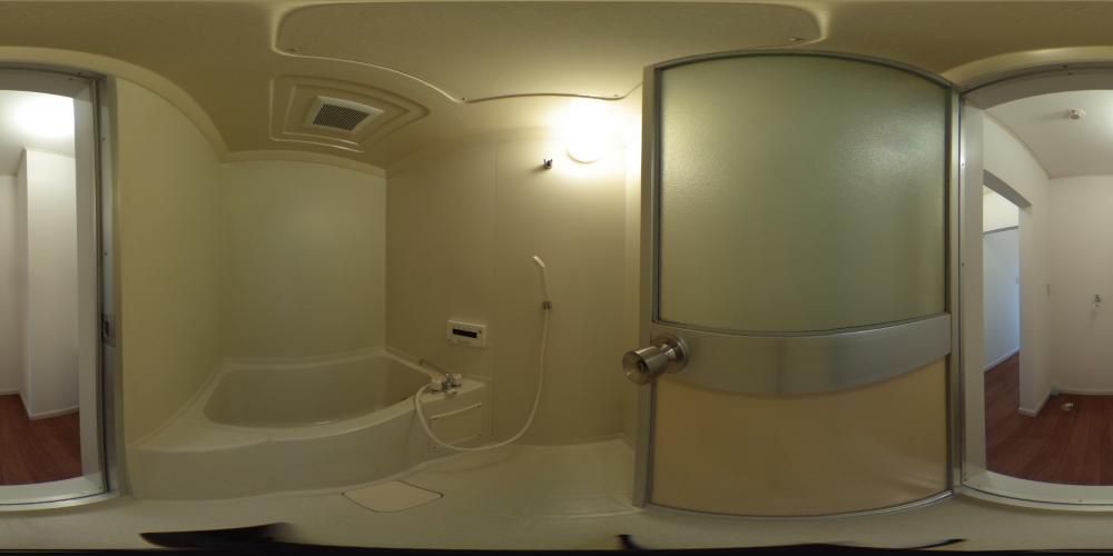 �o�X���[��