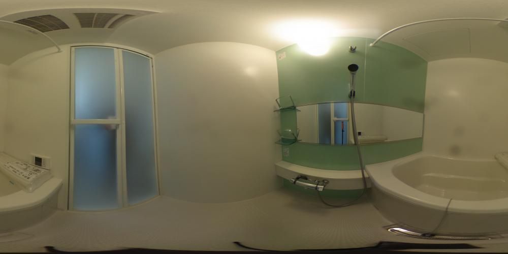 �o�X���[��