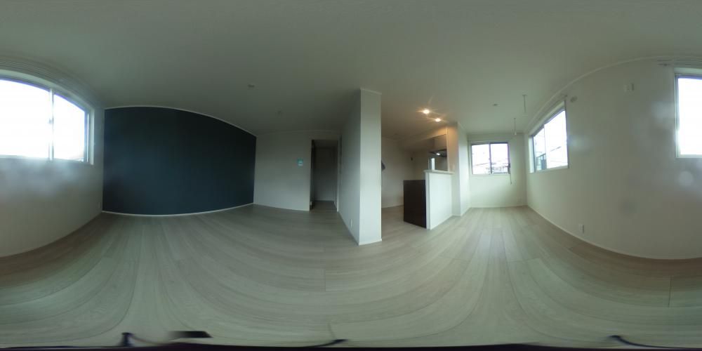 ���r���O