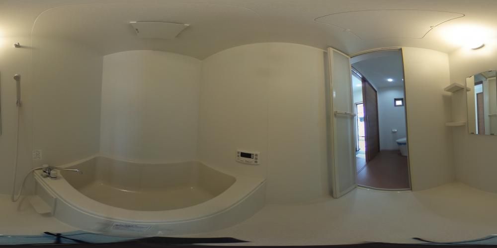 �o�X���[��