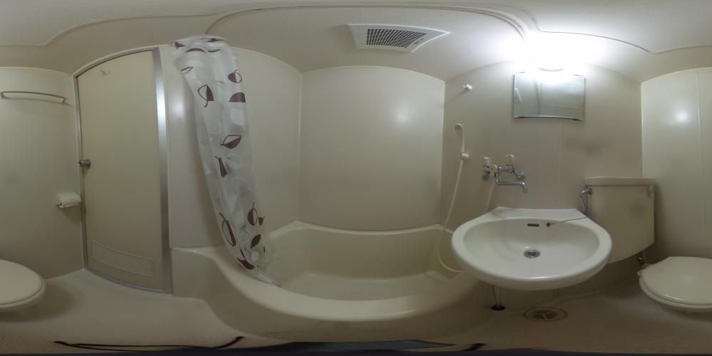 �o�X���[��